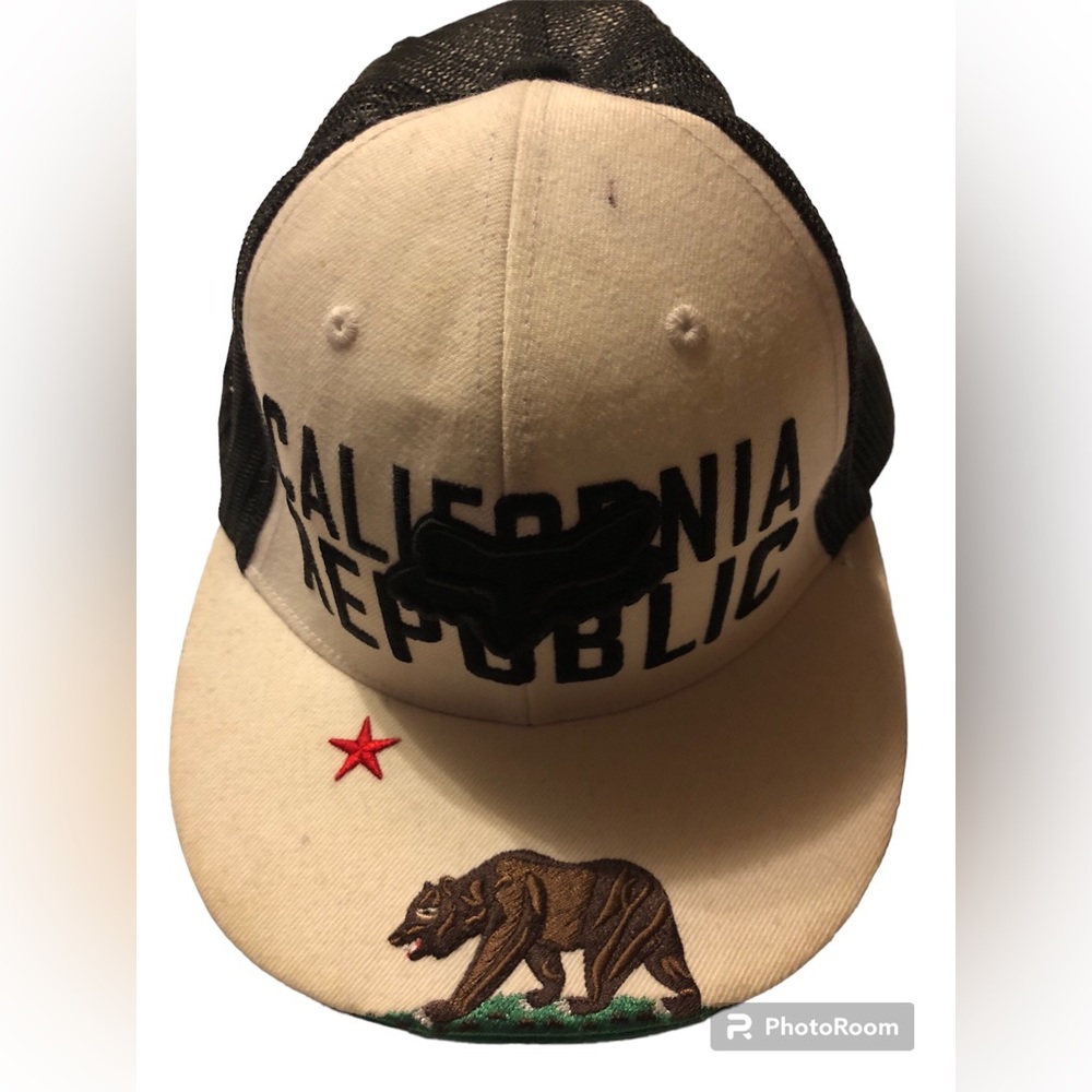 California Republic Bear Snapback Fox Head